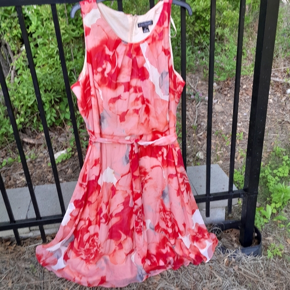 JESSICA HOWARDS DRESS - Picture 4 of 4